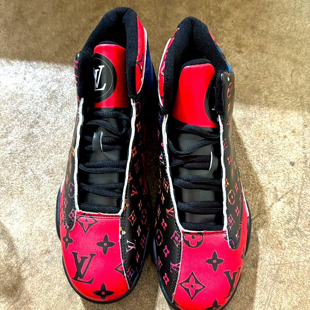 Size 45 or 11.5 us Louis Vuitton knock off brand new
